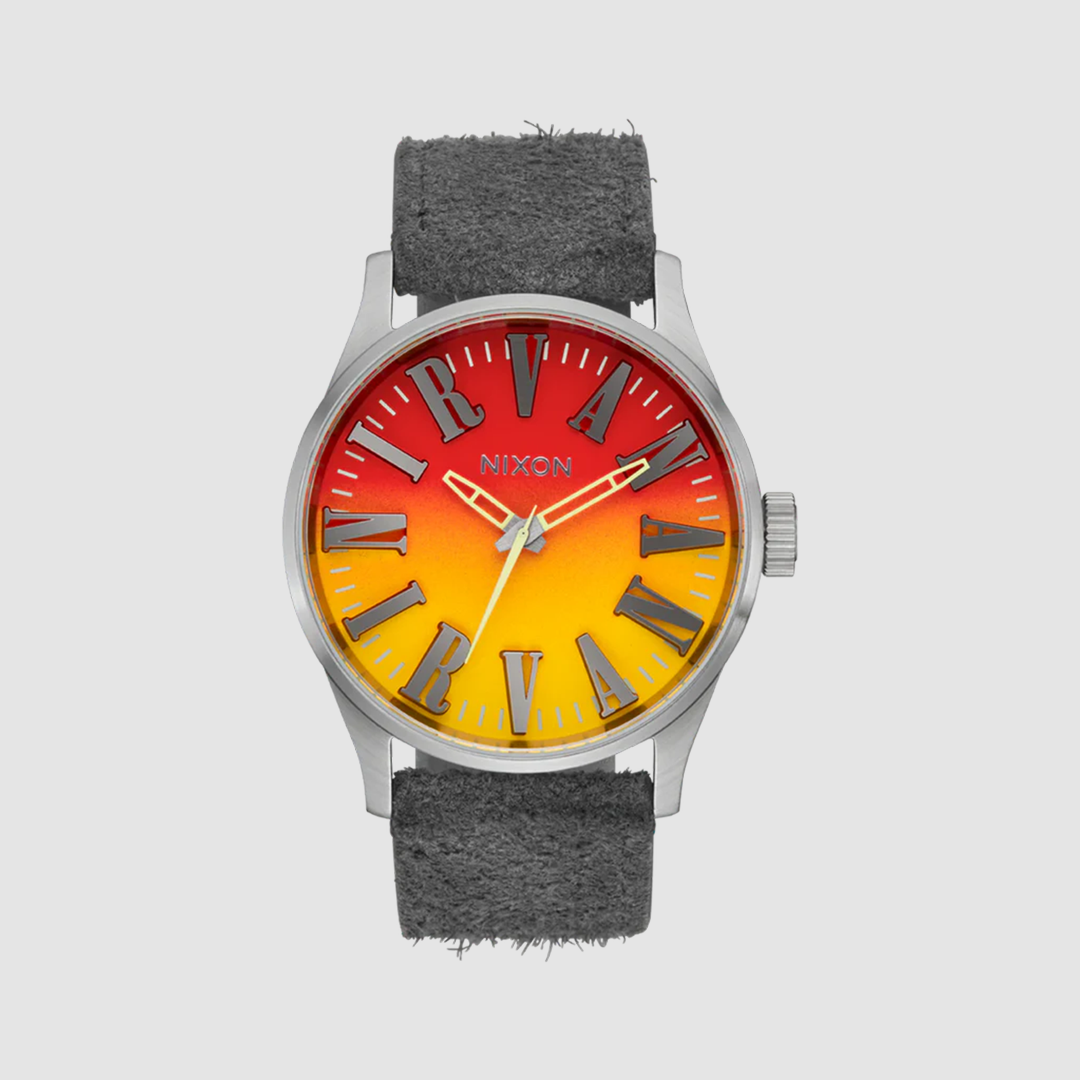 Montre Nixon avec bracelet en cuir Sentry Leather NIRVANA