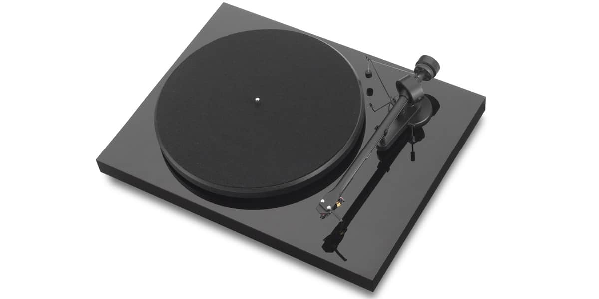 Pro-Ject - Debut Reference III Piano Black | OM5E