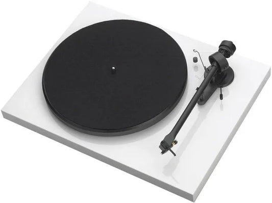 Pro-Ject - Debut Reference III Piano White | OM5E