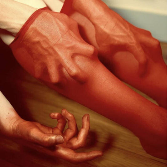 Menades - Sur Leurs Cendres