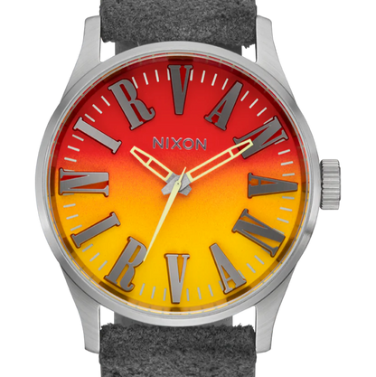 Montre Nixon avec bracelet en cuir Sentry Leather NIRVANA